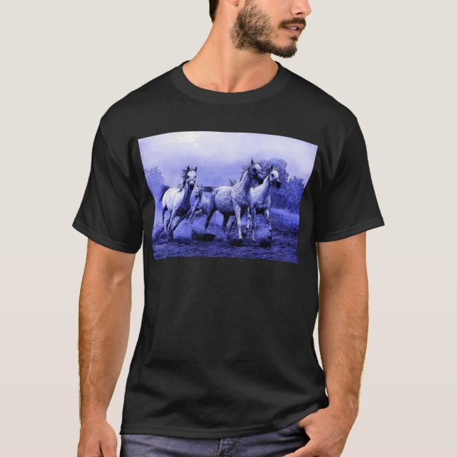 Laufende Pferde und blauer Mondlicht T-Shirt (Vorderseite)
