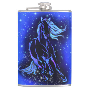 Laufende Pferdeflasche in der blauen Sternennacht Flachmann