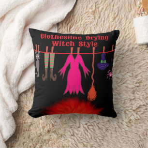 Launenhafte Hexen-Wäscheleine Halloween-Grafik Kissen