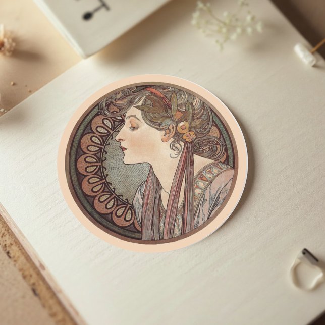 Laurel von Alphonse Mucha Classic Runder Aufkleber (Von Creator hochgeladen)