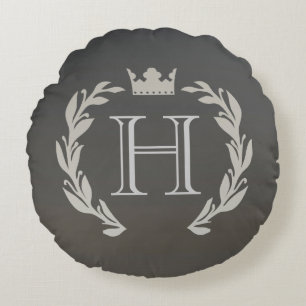 Laurel Wreath Monogram Rundes Kissen