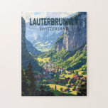 Lauterbrunnen Schweiz Tourismus Vintag<br><div class="desc">Lauterbrunnen Retrovektor-Reise-Design. Set in einem Tal mit felsigen Klippen und den rauschenden Staubbbbachfällen.</div>
