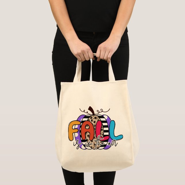 L'Automne Se Trouve Dans Le Sac D'Épicerie Du Citr (Devant (produit))