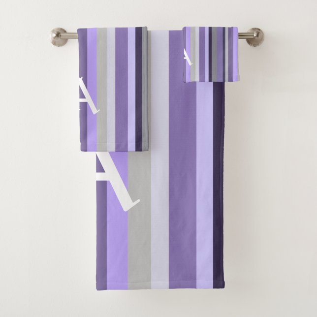 Lavande violette Gris Verticale rayé Personnalisé (En situation)