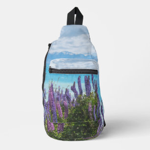 Lavendel am Seeufer Crossbody Bag