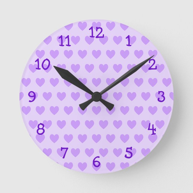 Lavendel-Herz-Muster-Wanduhr Runde Wanduhr (Vorderseite)