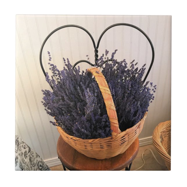 Lavendel in einem Korb Fliese (Vorderseite)