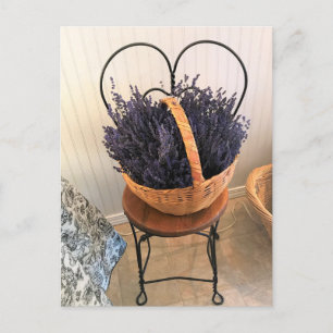 Lavendel in einem Korb Postkarte
