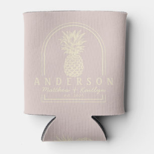 Lavendel-Kuss-Ananas-Hochzeitsbogen & Name Dosenkühler