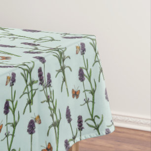 Lavendel und Schmetterlinge auf Meerglas Tischdecke