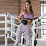 Lavendel Weiße Blüte Gemustert | LEGGINGS<br><div class="desc">Lavendel Weiße Blüte Gemustert | Leggings - Groovy mit unseren Leggings aus der Blume Collection für den Alltag,  das Arbeiten oder einfach nur das Aushängen.</div>