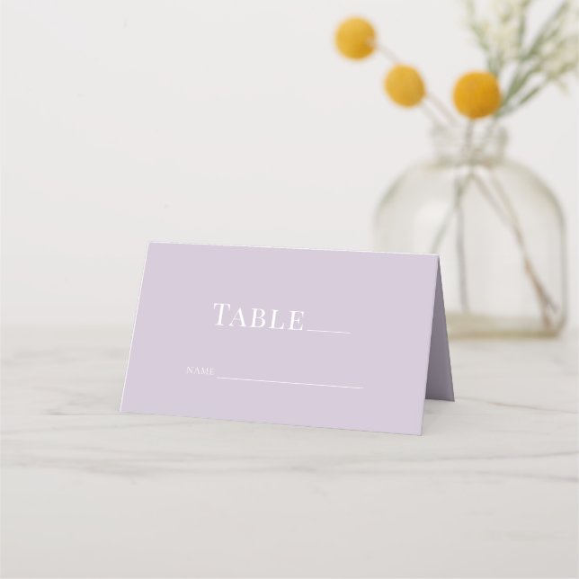 Lavendel White Text Hochzeitsgefaltete Platzkarte (Vorderseite)