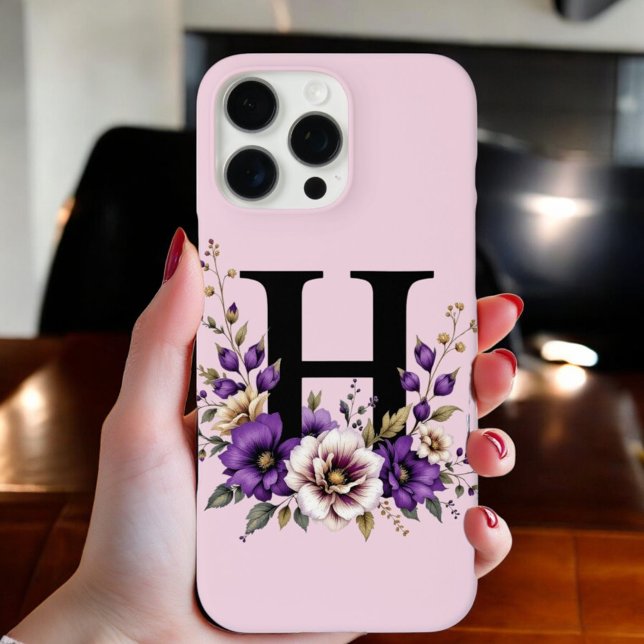 Lavendelblut: Mit Monogramm erster Buchstabe "H" iPhone 16 Pro Max Hülle (Von Creator hochgeladen)