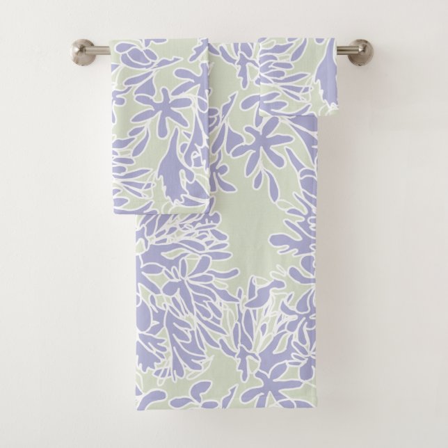 Lavender Agapanthus flower Sage Green Badhandtuch Set (Insitu)