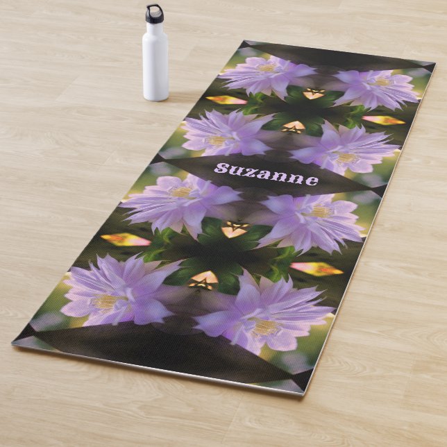 Lavender Clematis Blume in Trellis Personalisiert Yogamatte (Beispiel)