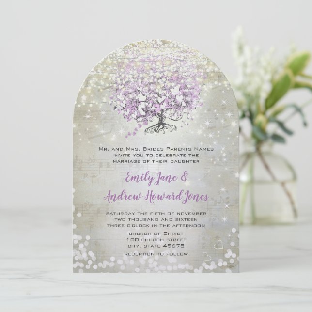 Lavender Märchenleuchten und Stars Hochzeit Einladung (Stehend Vorderseite)