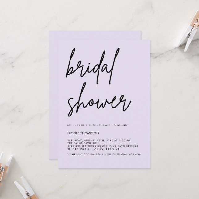 Lavender Script Modern Bridal Shower Invitation  (Devant/Arrière en situation)