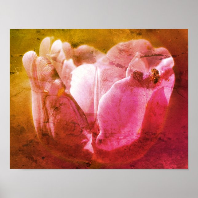 Lavender Tulip mit winziger beängstigender Kunst Poster (Vorne)