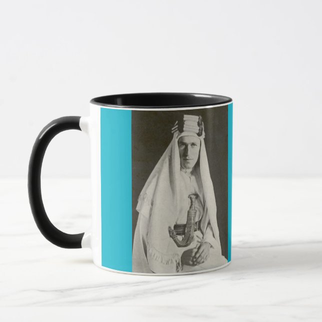 Lawrence der Arabien-Porträt-Tasse Tasse (Links)