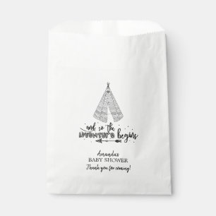 Le Baby shower Tribal Teepee privilégie les sacs