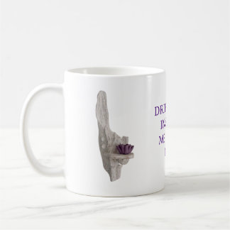 LE BOIS FLOTTÉ M'INSPIRE TOUS LES JOURS. MUG À CAF
