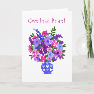 Le bouquet des fleurs obtiennent la carte bonne -
