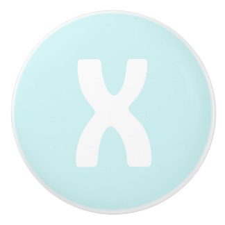 Le bouton en céramique de XO (X) - choisissez