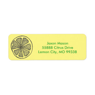 Le citron découpe des étiquettes de adresse en
