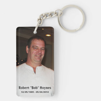 Le deuxième porte - clé d'hommage de Robert Hoynes