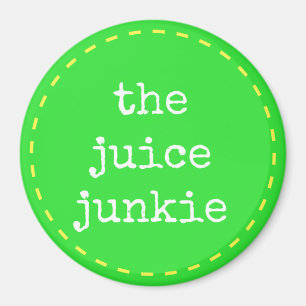 Le drogué de jus - aimant de logo