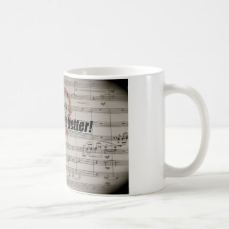 Le duo de musiciens améliorent la tasse