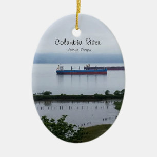 Le fleuve Columbia en ornement d'Astoria Orégon