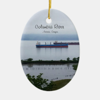 Le fleuve Columbia en ornement d'Astoria Orégon