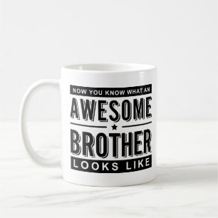 Le frère drôle de tasse impressionnante de frère