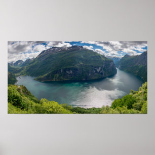 Le Geirangerfjord complet en affiche de panorama