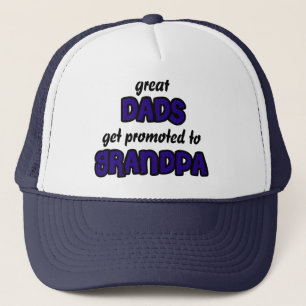 Le grand papa obtiennent favorisé au casquette de