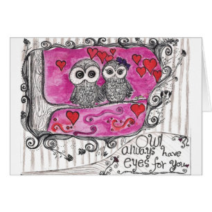 Le hibou Aways ont des yeux pour vous