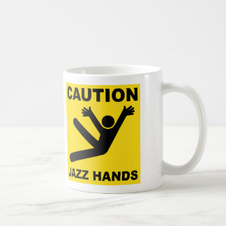 Le jazz de précaution remet la tasse