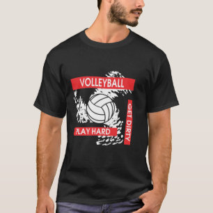 Le jeu obtiennent dur le T-shirt sale de