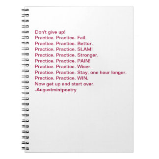 Le journal de l'auteur avec la motivation fébrile