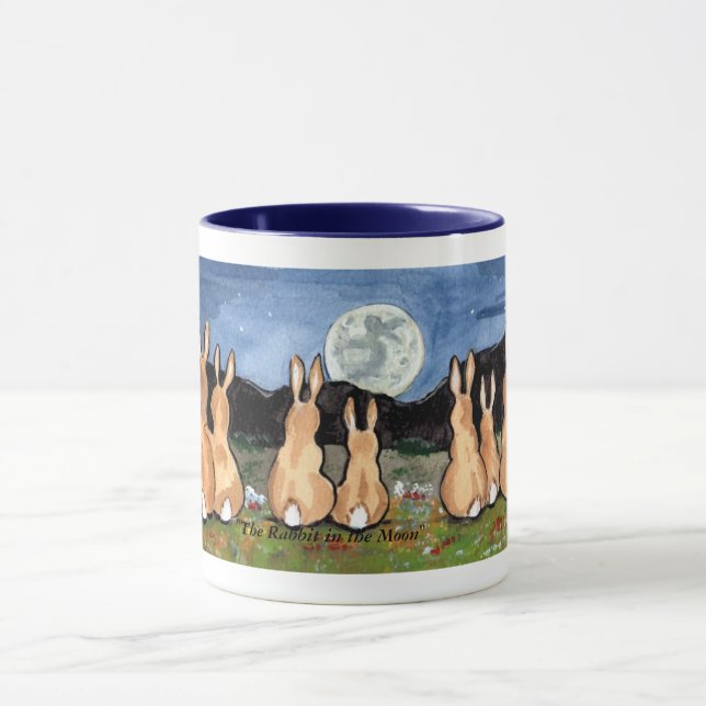 "Le lapin tasse de café de famille de lapin dans (Centre)