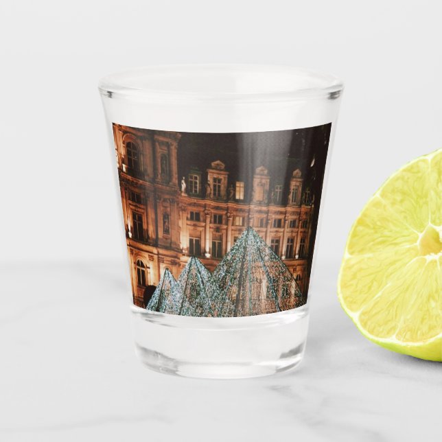 Le Louvre Schnapsglas (Vorderseite)