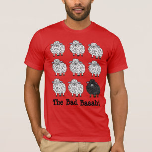 Le Mauvais mouton dans le T-shirt de la famille
