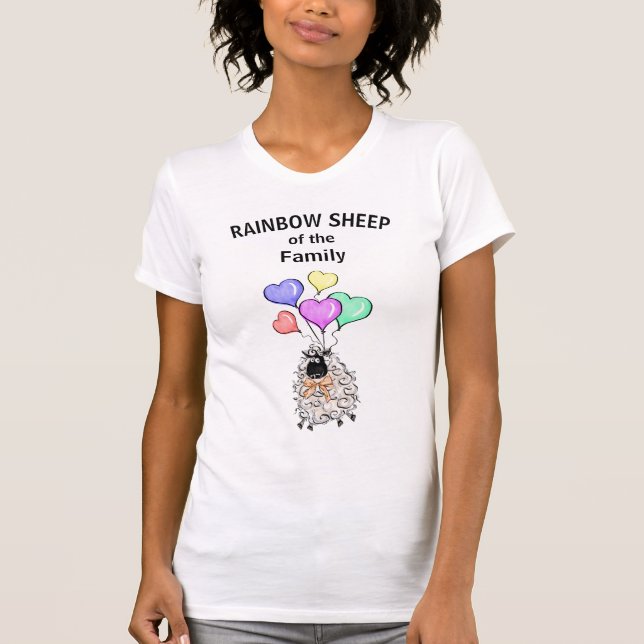 Le mouton arc-en-ciel de la famille T-shirt (Devant)