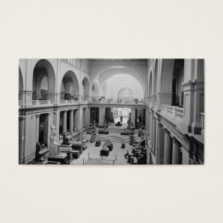 Le Musée égyptien (intérieur) vers 1934