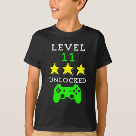 Le niveau 11 a ouvert le T-shirt drôle de garçons