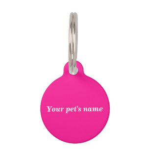 Le nom de votre animal sur une médaille ronde rose