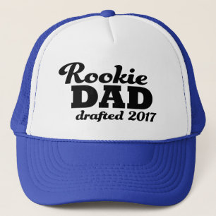 Le papa novice a rédigé le nouveau casquette dr