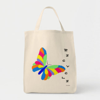 Le papillon réutilisent le sac d'épicerie