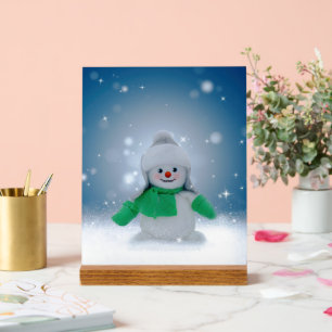 Le personnage de bonhomme de neige de Noël adorabl